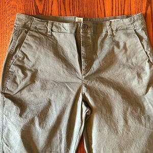 Gap women’s Khaki size 12